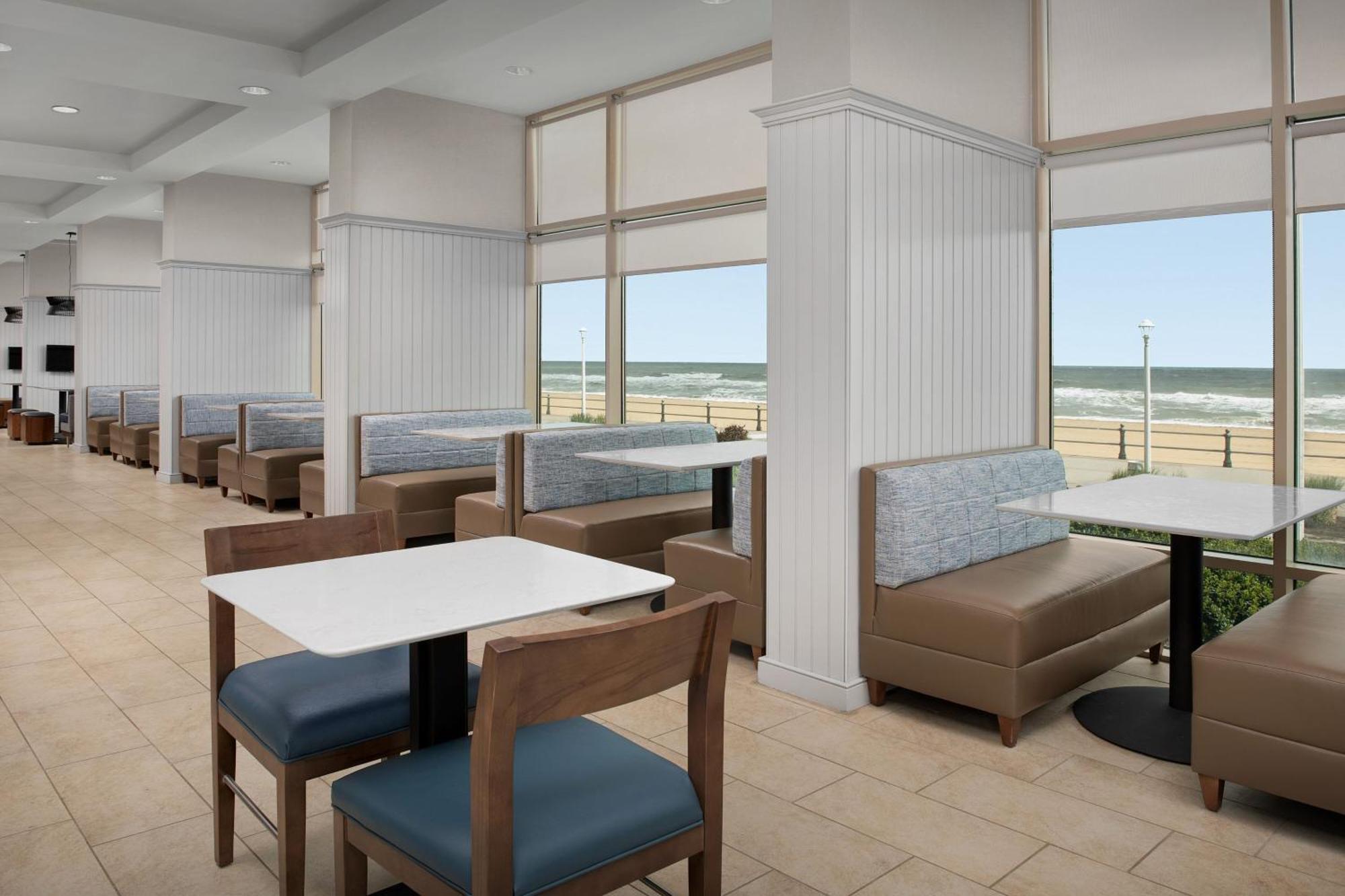 Courtyard Virginia Beach Oceanfront / North 37Th Street Bagian luar foto