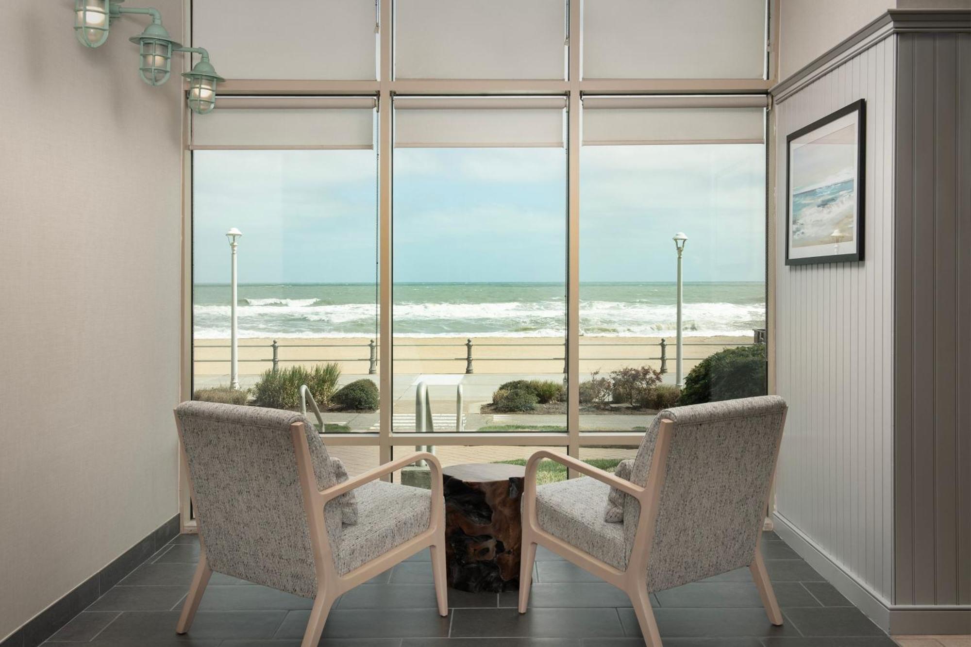 Courtyard Virginia Beach Oceanfront / North 37Th Street Bagian luar foto