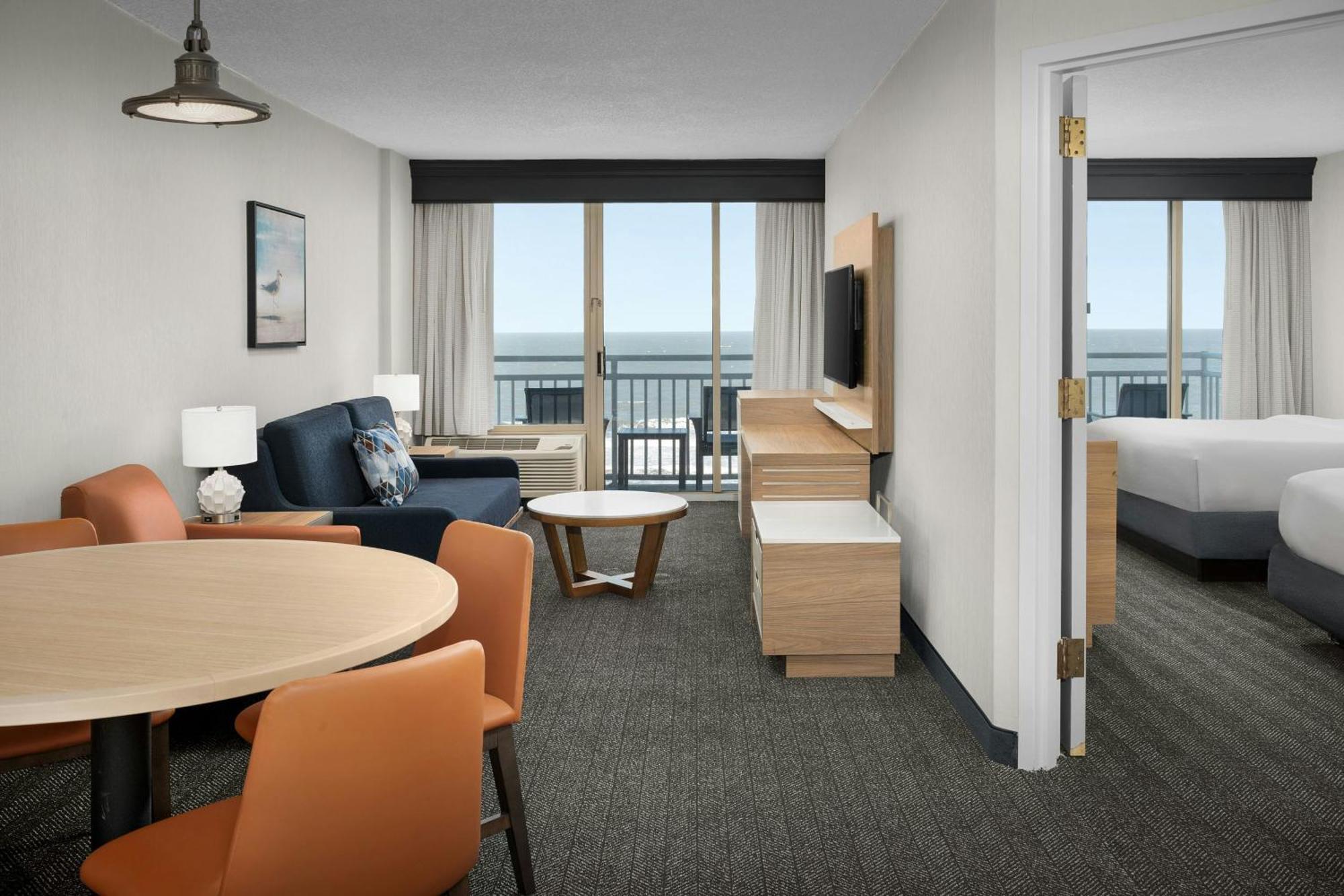 Courtyard Virginia Beach Oceanfront / North 37Th Street Bagian luar foto